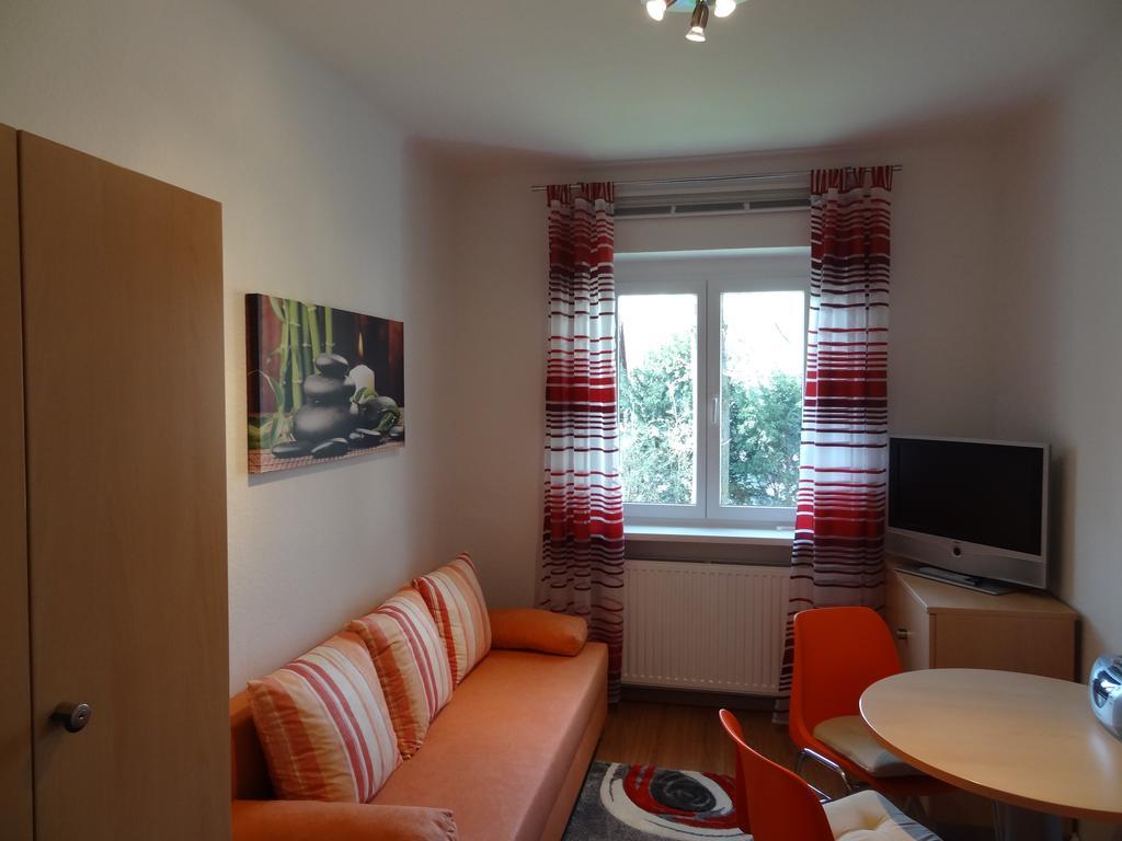Ferienwohnung Ruth Dresde Exterior foto